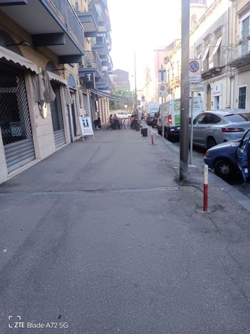 Negozio/locale commerciale in commerciale in Via Antonio Gramsci 60
