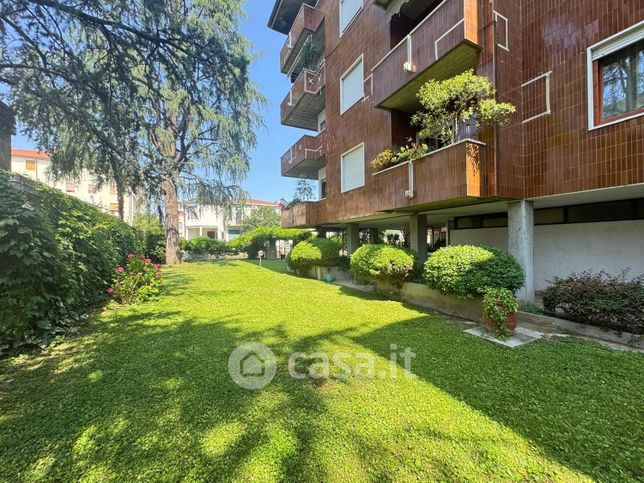 Appartamento in residenziale in Via Francesco Molon