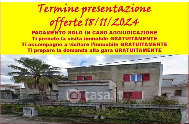 Appartamento in residenziale in Via F. Petrarca 35