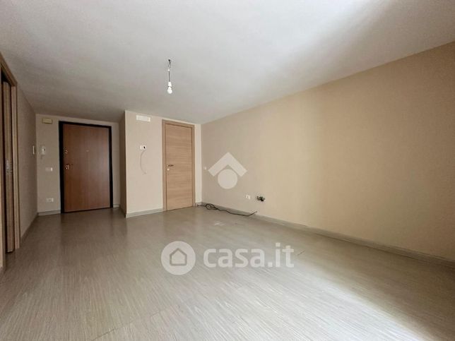 Appartamento in residenziale in Via Generale da Bormida 56