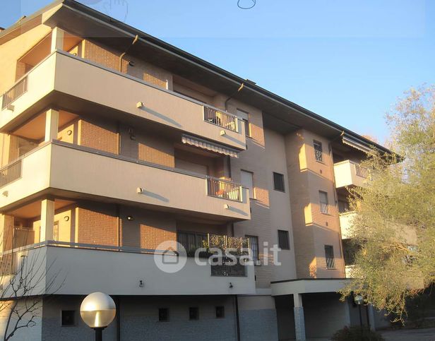 Appartamento in residenziale in Via Ferruccio Parri 3