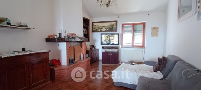 Appartamento in residenziale in Via per Nicola