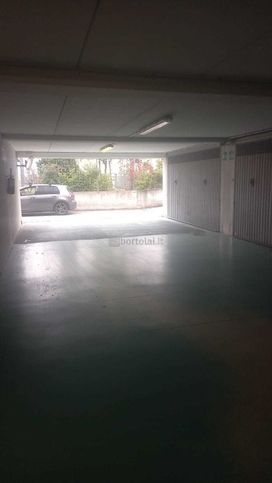 Garage/posto auto in residenziale in Via Giuseppe Sapeto