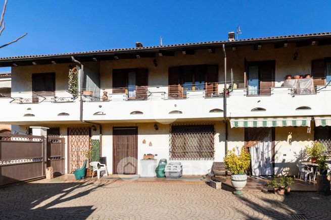 Casa bi/trifamiliare in residenziale in Via Vincenzo Gioberti 1