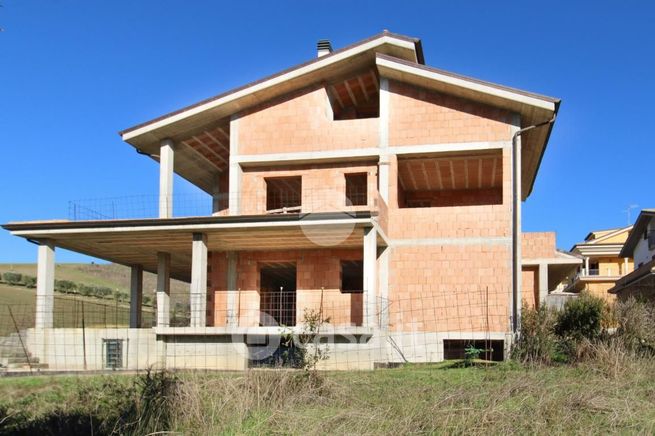 Villa in residenziale in Via G. Paisiello 2