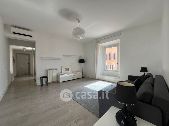 Appartamento in residenziale in Via Salaria 95