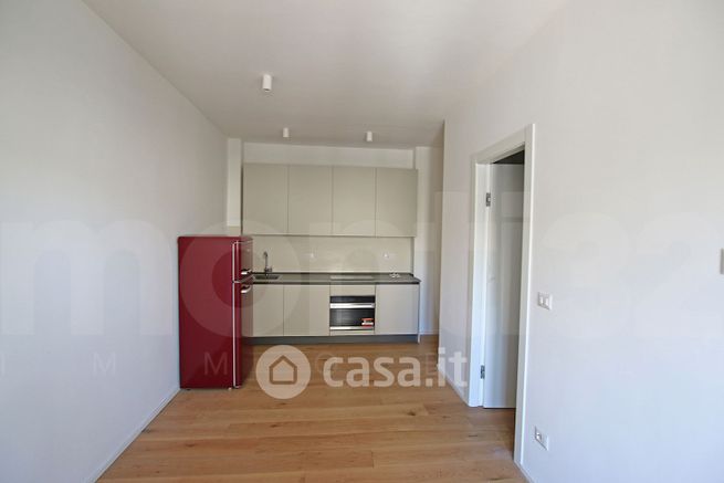 Appartamento in residenziale in Via Losanna