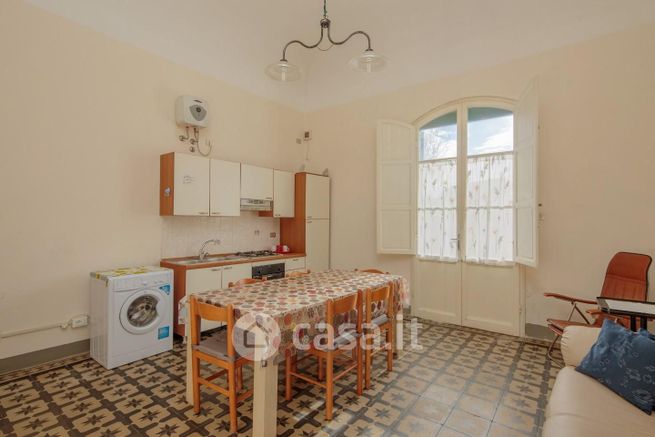 Appartamento in residenziale in Via Minorca 56128