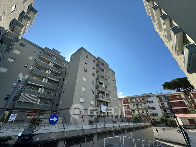 Appartamento in residenziale in Via Petraro 16