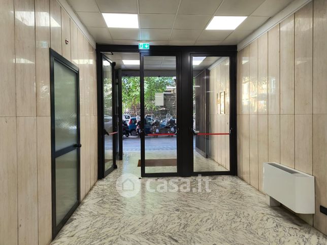 Ufficio in commerciale in Viale Manzoni