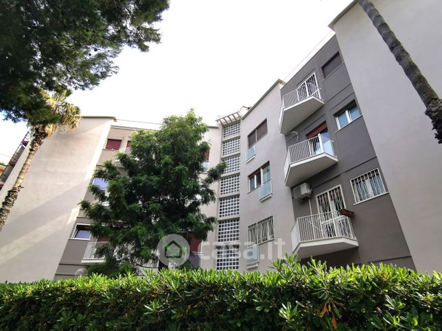 Appartamento in residenziale in Via Regina Elena 23