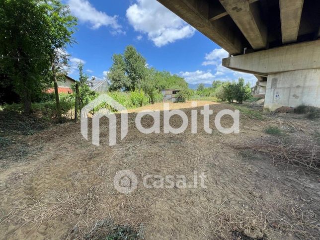 Terreno agricolo in commerciale in Via Aretina