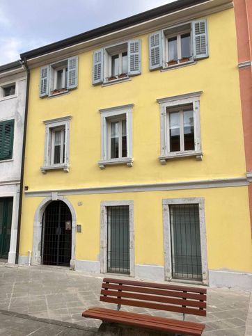 Ufficio in commerciale in Via Cesare Battisti 3