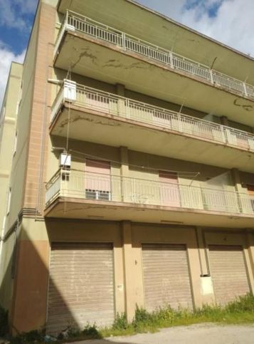 Appartamento in residenziale in Via Madonna della Via 122