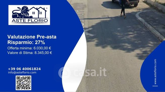 Box/posto auto in residenziale in Via Erasmo Piaggio
