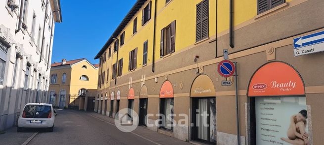 Ufficio in commerciale in Via Gaetano Casati 9 E/F