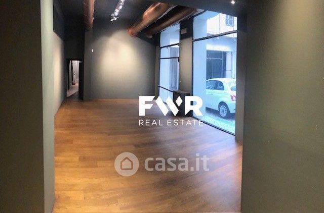 Attivitã /licenza (con o senza mura) in commerciale in Via Bigli 6