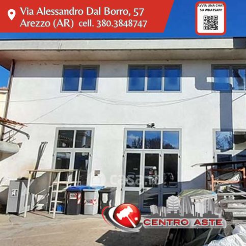 Capannone in commerciale in Via Vittorio Veneto