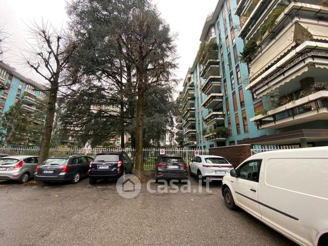 Appartamento in residenziale in Via Volturno 80