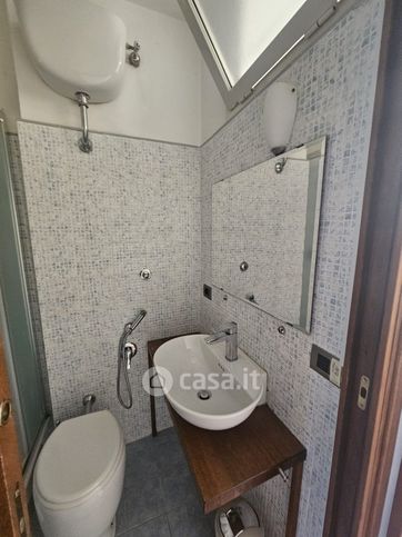 Appartamento in residenziale in Via Olanda 11