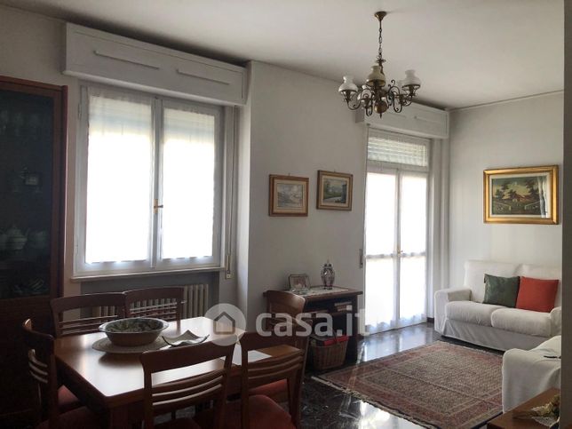 Appartamento in residenziale in Viale Brigata Mantova