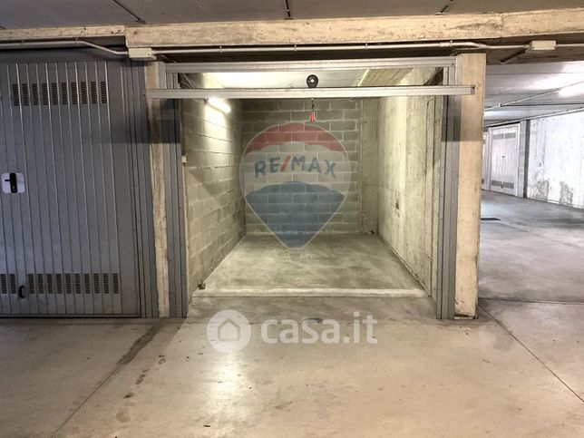 Box/posto auto in residenziale in 