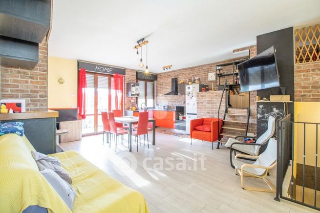 Appartamento in residenziale in Via Palmegiani 69