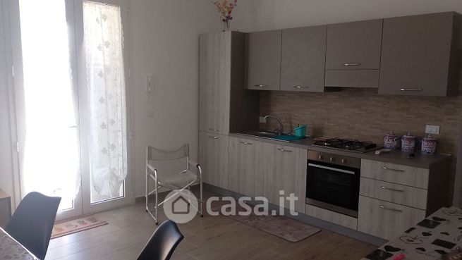 Casa indipendente in residenziale in Vicolo Villarosa 39