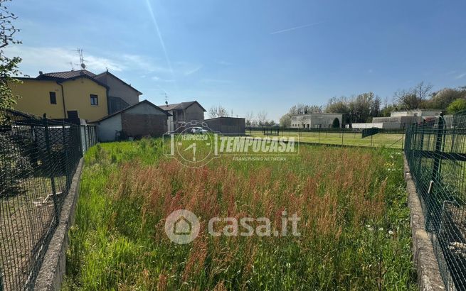 Terreno edificabile in residenziale in Cascina Taverna