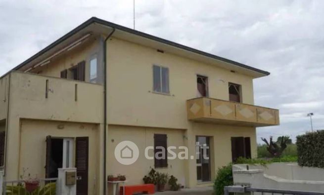 Appartamento in residenziale in Strada Sesta 58