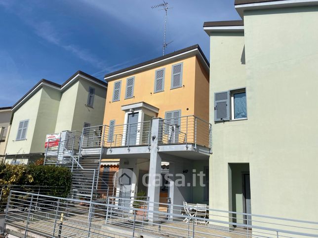 Appartamento in residenziale in Via Colombera