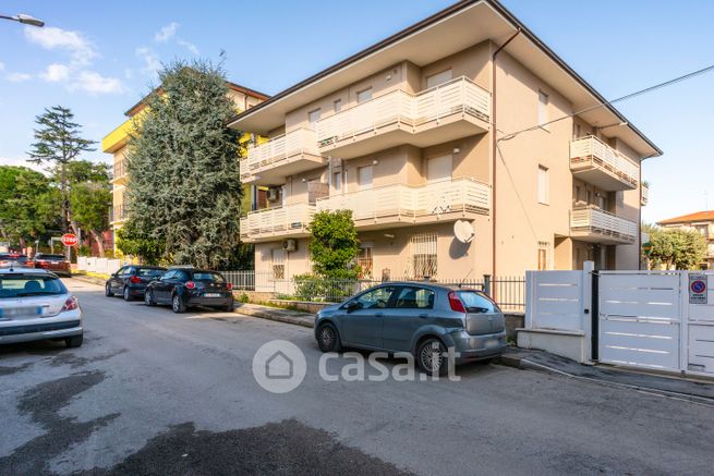 Appartamento in residenziale in Via Antonio Fogazzaro 23