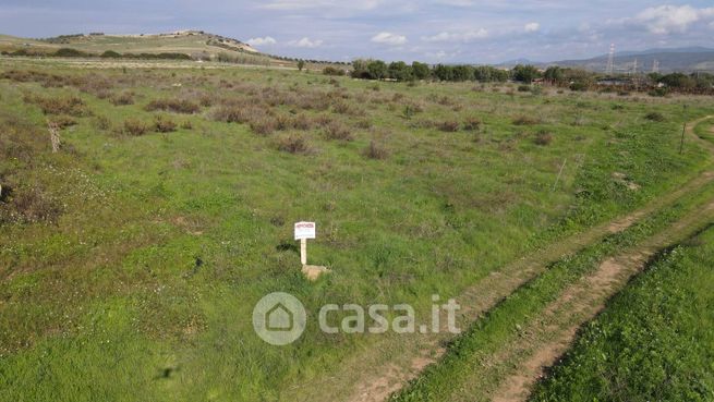 Terreno agricolo in commerciale in Strada Bi'e Mesu