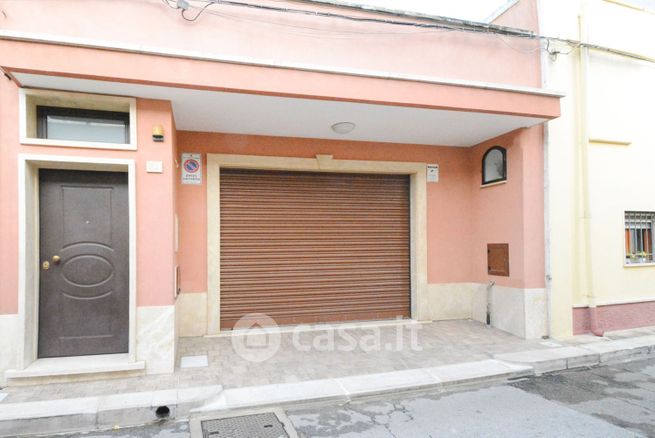 Garage/posto auto in residenziale in San Vito dei Normanni