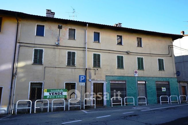 Casa indipendente in residenziale in Via Roma 63