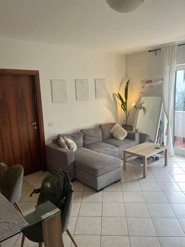 Appartamento in residenziale in Via Appia Nuova 990