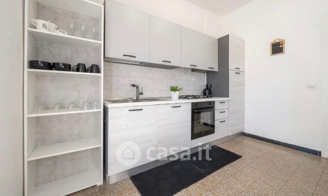 Appartamento in residenziale in Via Giovanni Pascoli 9
