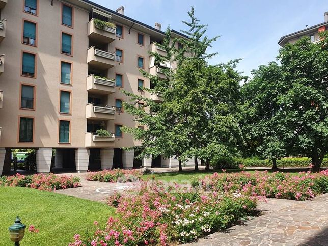 Appartamento in residenziale in Via del Molino San Michele 5
