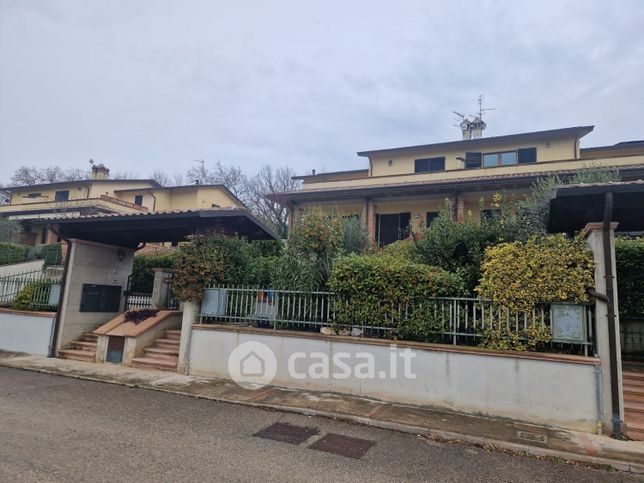 Villetta a schiera in residenziale in LocalitÃ  acquasanta