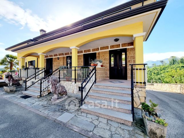 Appartamento in residenziale in c/da Padule 3