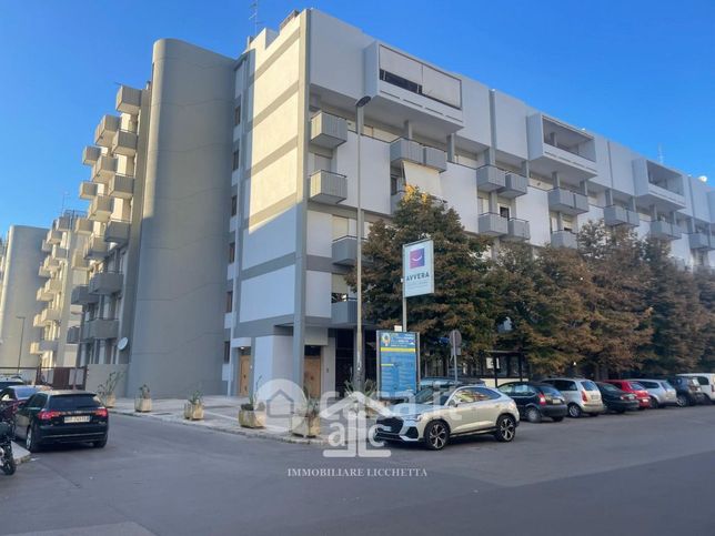 Appartamento in residenziale in Strada Statale 16 Adriatica 31 -37