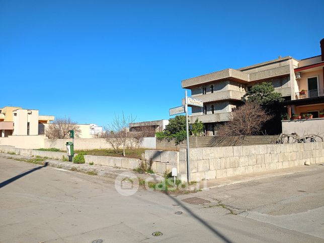 Terreno edificabile in residenziale in Via Giovanni Pascoli