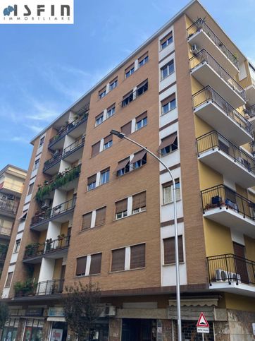 Appartamento in residenziale in Corso Luigi Fera 134