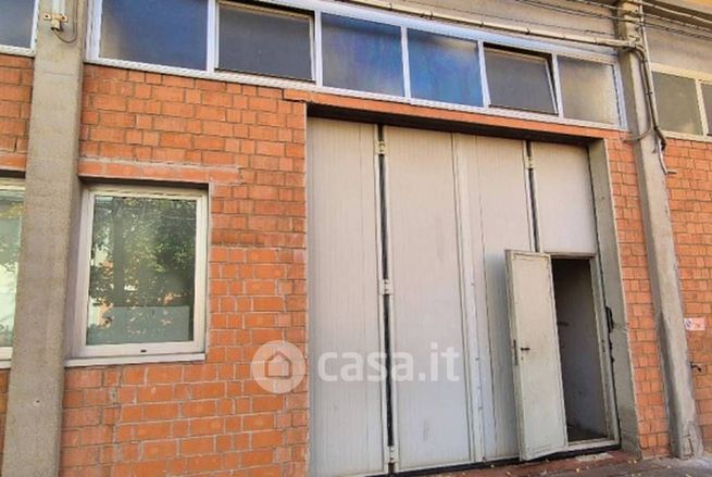 Capannone in commerciale in Strada Statale 9 Via Emilia 292