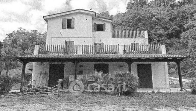 Casa indipendente in residenziale in Contrada Sabbione