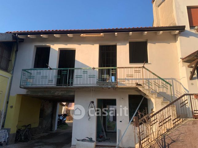 Appartamento in residenziale in Via Gigi Borgomaneri 123