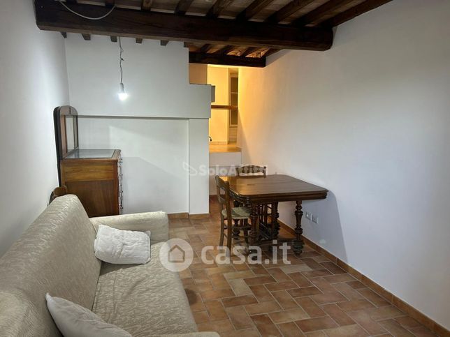 Appartamento in residenziale in Via dei Gelsomini 12