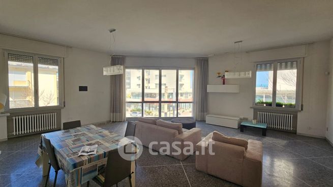 Appartamento in residenziale in Viale Ivo Oliveti 107