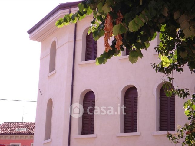 Appartamento in residenziale in Piazza Meschio 1