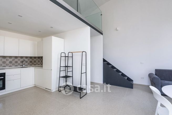 Loft in residenziale in Viale Felice Cavallotti 8